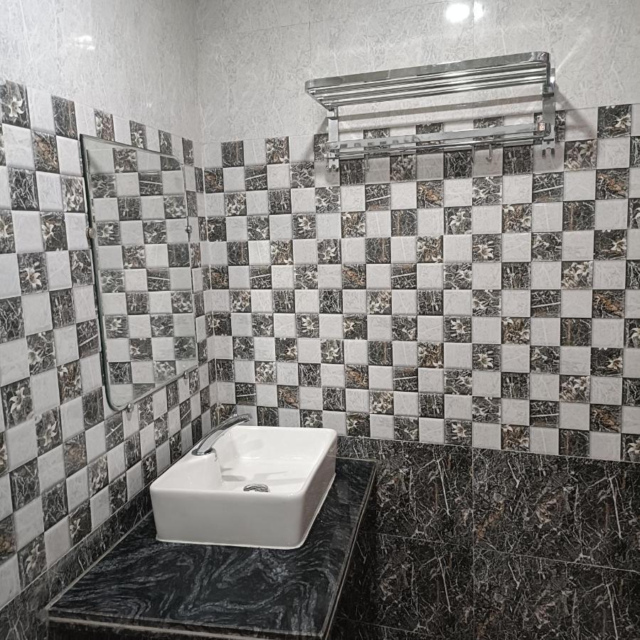 Hotel Royal Inn Satna Extérieur photo